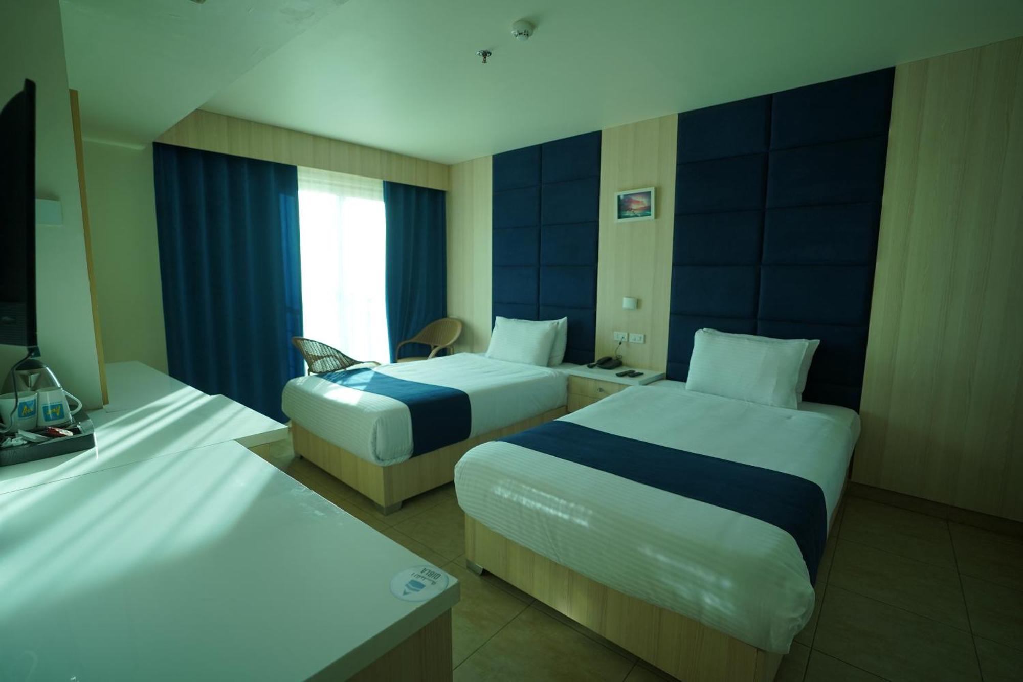 Al Fanar Azur Hotel Sohag Esterno foto