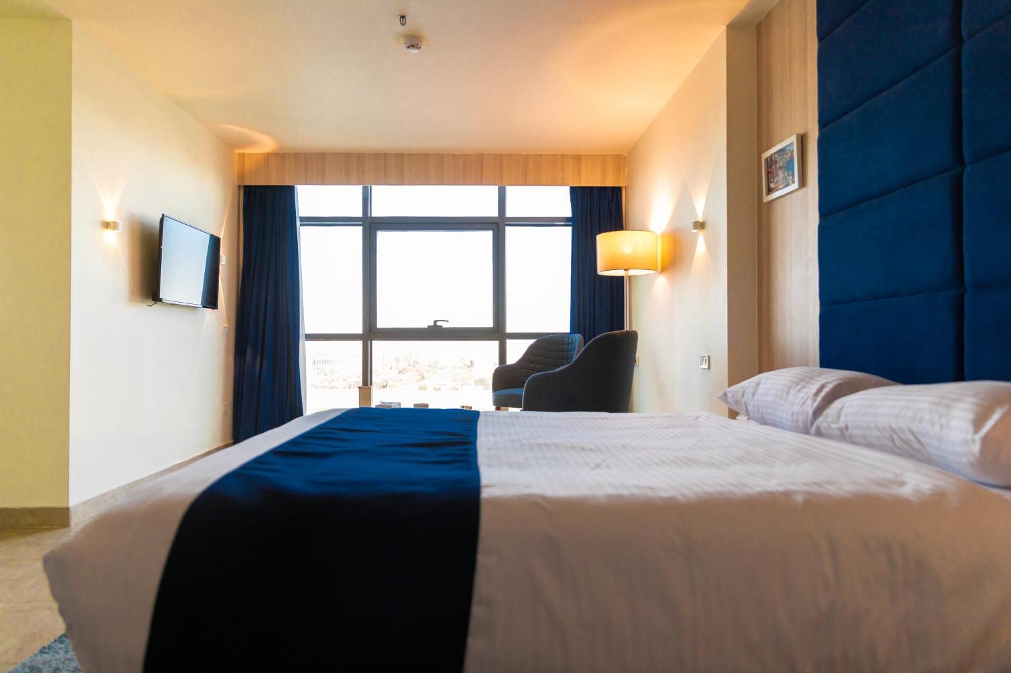 Al Fanar Azur Hotel Sohag Esterno foto